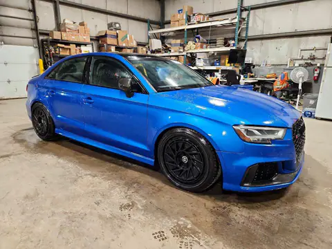 WUABWGFF6J1905112 — 2018 Audi RS3, фото 4 с аукциона Copart 30.09.2026, Мелкие вмятины и царапины