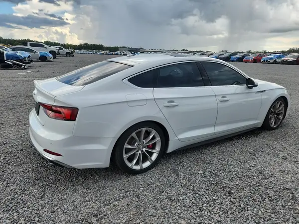 WAUC4CF57JA027064 — 2018 Audi RS5, фото 3 с аукциона Copart 13.10.2026, Задняя часть
