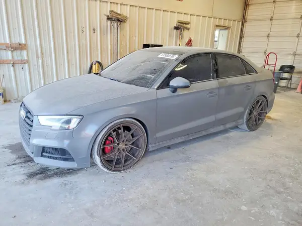 WAUB1GFFXH1080288 — 2017 Audi S3, Подтопление (Water/Flood), фото до ремонта