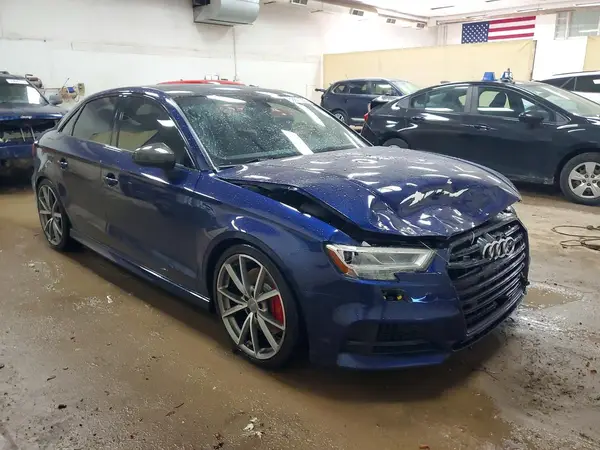 WAUB1GFF5J1046636 — 2018 Audi S3, фото 4 с аукциона Copart, Передняя часть
