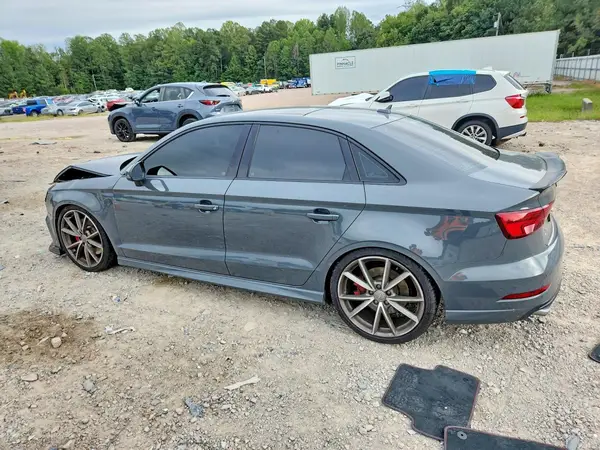 WAUB1GFF0J1021224 — 2018 Audi S3, фото 2 с аукциона Copart, Передняя часть