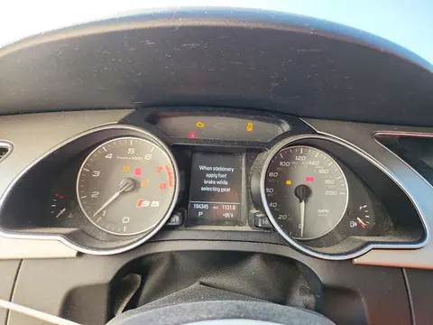 2011 Audi S5 Prestige VIN WAUVVAFR3BA037993 фото 9