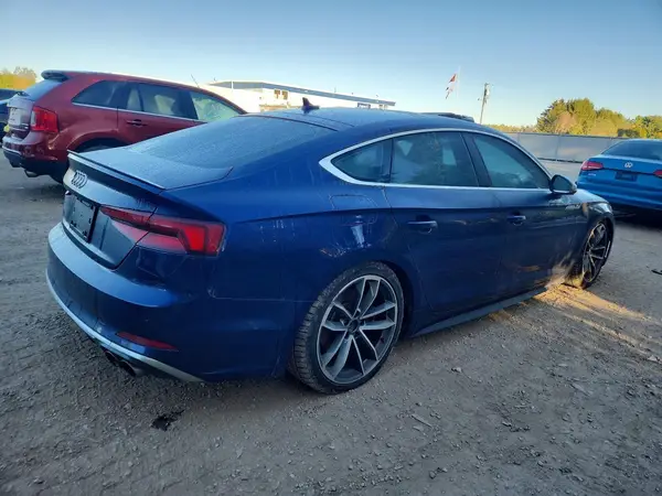WAUC4CF52JA070159 — 2018 Audi S5, фото 3 с аукциона Copart 01.10.2026, Мелкие вмятины и царапины