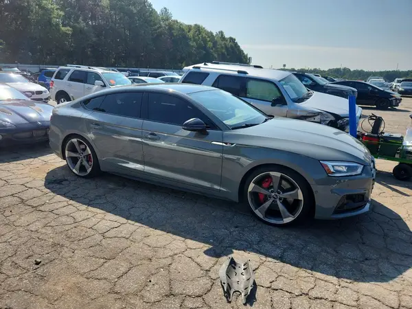 WAUC4CF59KA068314 — 2019 Audi S5, фото 4 с аукциона Copart, Боковая часть
