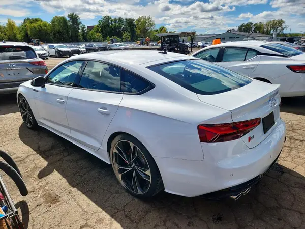 WAUC4CF57MA007711 — 2021 Audi S5, фото 2 с аукциона Copart 13.10.2026, Подтопление
