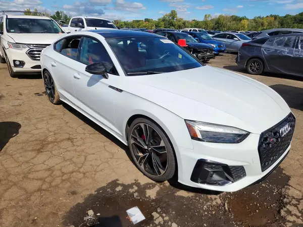 WAUC4CF57MA007711 — 2021 Audi S5, фото 4 с аукциона Copart 13.10.2026, Подтопление