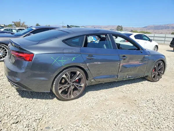 WAUC4CF52NA006998 — 2022 Audi S5, фото 3 с аукциона Copart, Боковая часть