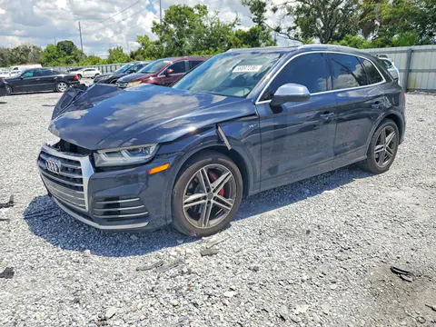 WA1A4AFYXJ2247943 — 2018 Audi SQ5, Передняя часть (Front End), фото до ремонта
