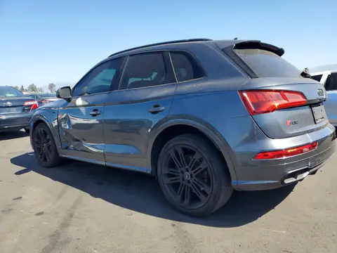 WA1C4AFY0J2115508 — 2018 Audi SQ5, фото 2 с аукциона Copart 14.10.2026, Боковая часть