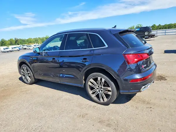 WA1A4AFY9J2205621 — 2018 Audi SQ5, фото 2 с аукциона Copart, Ходовая часть