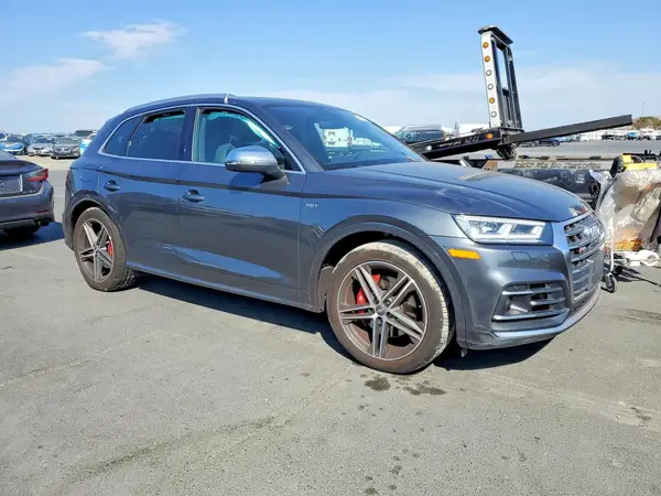 WA1C4AFY8J2112808 — 2018 Audi SQ5, фото 4 с аукциона Copart, Боковая часть