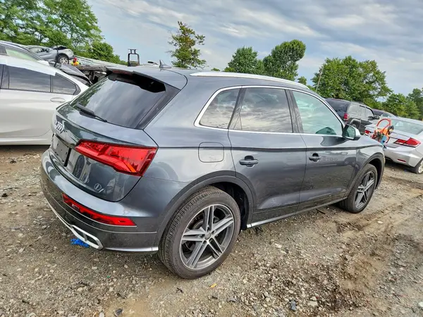 WA1B4AFYXL2022235 — 2020 Audi SQ5, фото 3 с аукциона Copart 12.10.2026, Передняя часть