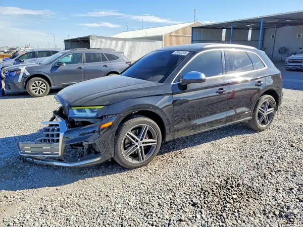 WA1B4AFYXL2005614 — 2020 Audi SQ5, Передняя часть (Front End), фото до ремонта