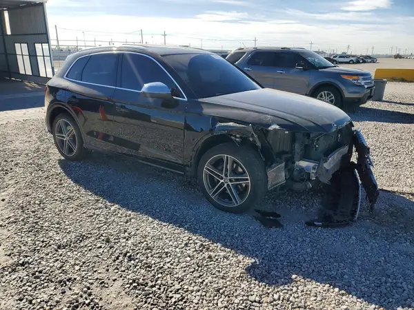 WA1B4AFYXL2005614 — 2020 Audi SQ5, фото 4 с аукциона Copart, Передняя часть