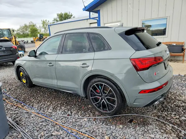 WA1B4AFY2M2013739 — 2021 Audi SQ5, фото 2 с аукциона Copart, Передняя часть
