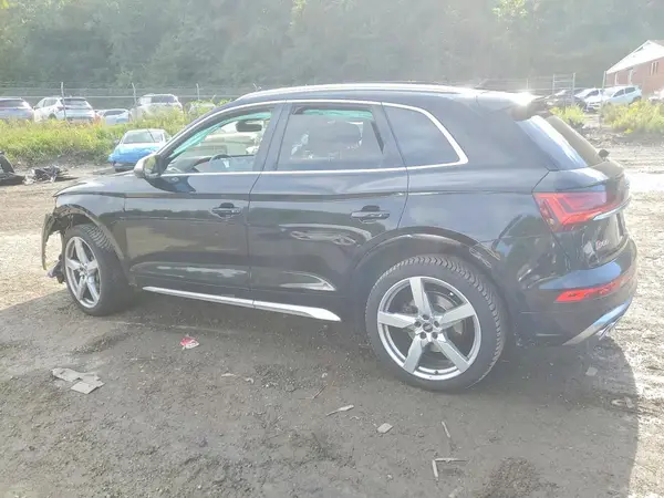 WA1A4AFY3M2008089 — 2021 Audi SQ5, фото 2 с аукциона Copart, Передняя часть