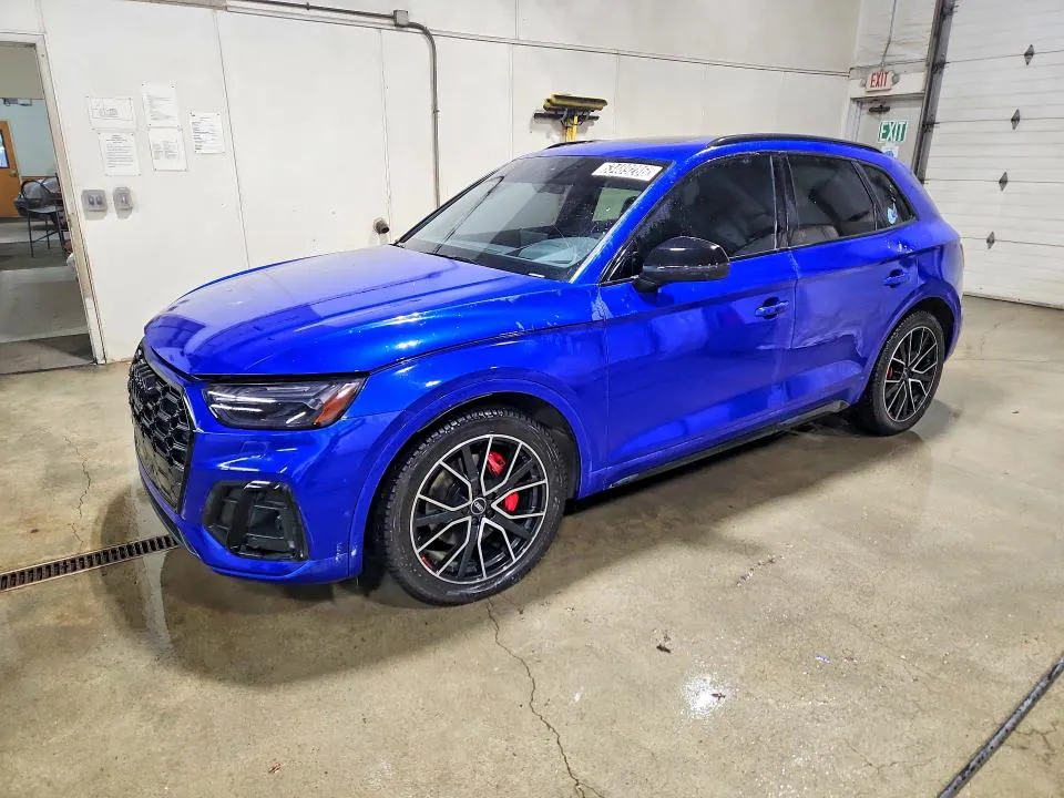 2023 Audi SQ5 VIN WA1C4BFYXP2157537 фото 1