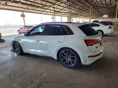WA1B4AFY3P2035382 — 2023 Audi SQ5, фото 2 с аукциона Copart 30.09.2026, Повреждения со всех сторон