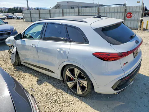 2025 Audi SQ5 VIN WA135AGU9S2107336 фото 2