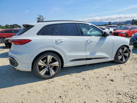 2025 Audi SQ5 VIN WA135AGU9S2107336 фото 3