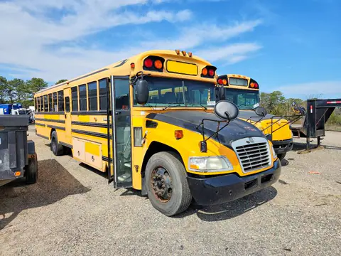 1BAKGCPA29F266953 — 2009 Blub School BUS, Мелкие вмятины и царапины (Minor Dent/Scratches), фото до ремонта