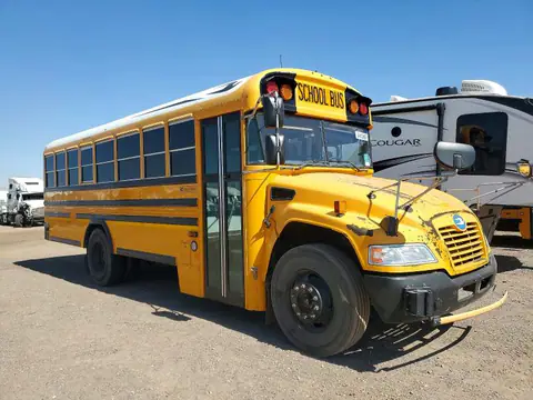 1BAKBCPA7FF310665 — 2015 Bluebird EXPRES4000, Механические повреждения (Mechanical), фото до ремонта