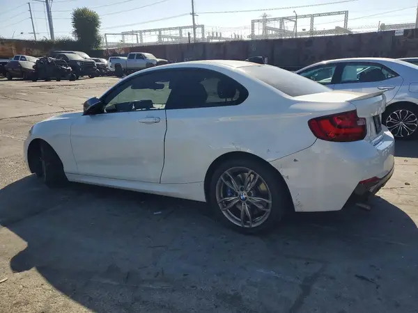 WBA1J7C55GV359288 — 2016 BMW 2ER, фото 2 с аукциона Copart, Передняя часть