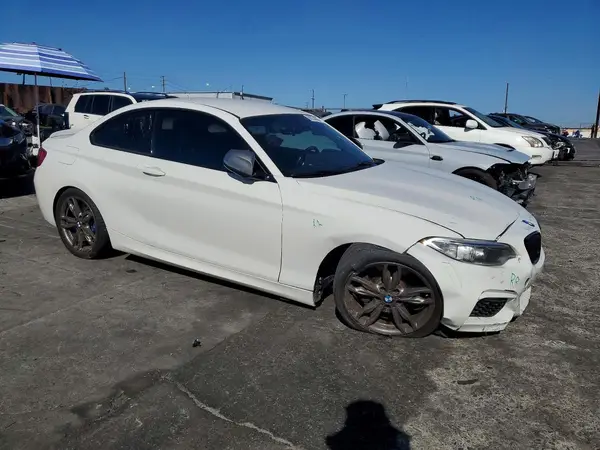 WBA1J7C55GV359288 — 2016 BMW 2ER, фото 4 с аукциона Copart, Передняя часть