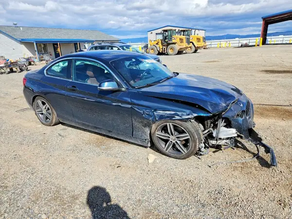 WBA2H9C32H7A25917 — 2017 BMW 2ER, фото 4 с аукциона Copart, Передняя часть