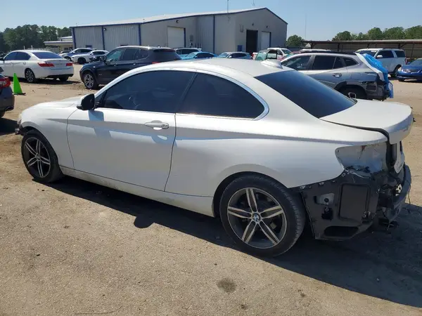 WBA2F9C30HV984179 — 2017 BMW 2ER, фото 2 с аукциона Copart, Передняя часть
