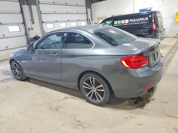 WBA2J3C56JVA52445 — 2018 BMW 2ER, фото 2 с аукциона Copart 13.10.2026, Механические повреждения