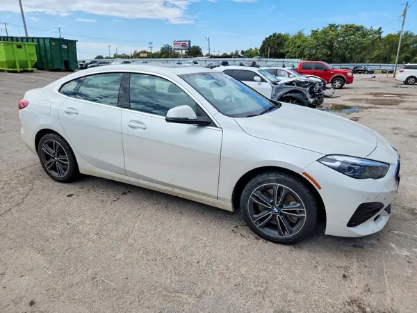 WBA53AK05N7K20696 — 2022 BMW 2ER, фото 4 с аукциона Copart, Механические повреждения