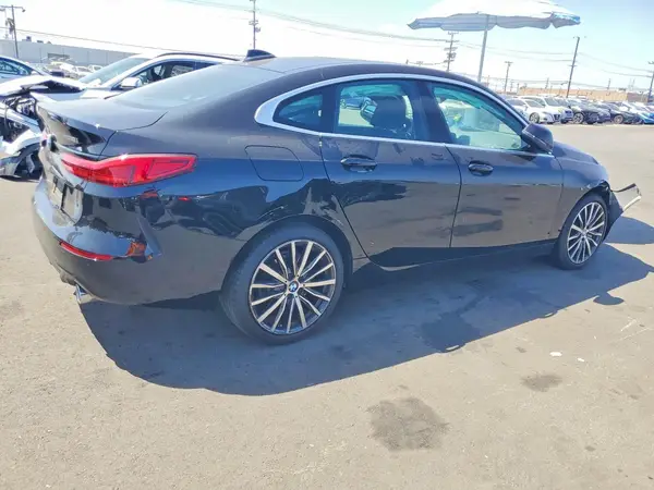 WBA53AK09R7R26351 — 2024 BMW 2ER, фото 3 с аукциона Copart, Передняя часть