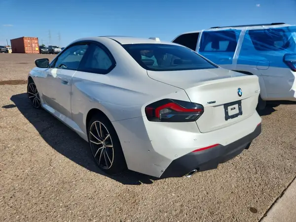 3MW33CM08T8G26239 — 2026 BMW 2ER, фото 2 с аукциона Copart 28.09.2026, Передняя часть