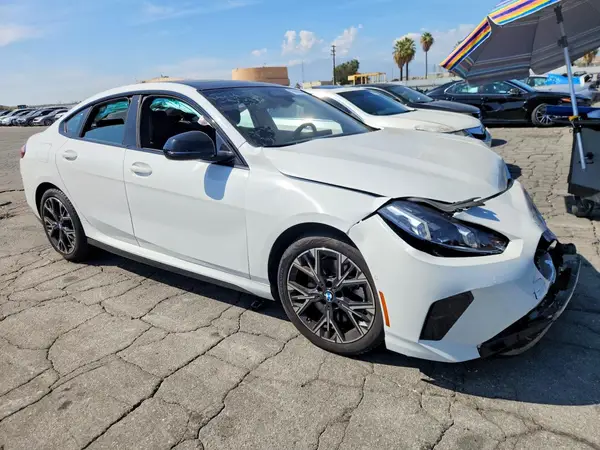 2026 BMW 2ER VIN WBA83GG00T7U78680 фото 4