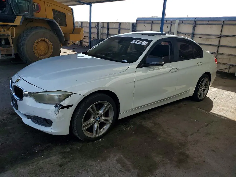 2014 BMW 320 VIN WBA3B1G5XENS81195 фото 1