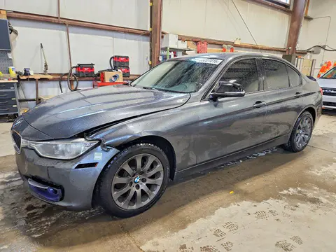 WBA3C3C51FP664561 — 2015 BMW 320, Передняя часть (Front End), фото до ремонта