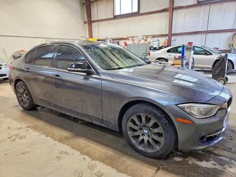 2015 BMW 320 VIN WBA3C3C51FP664561 фото 4