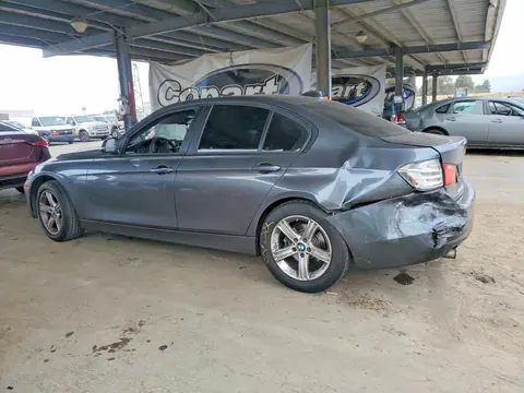2015 BMW 320 VIN WBA3B1G56FNT03128 фото 2