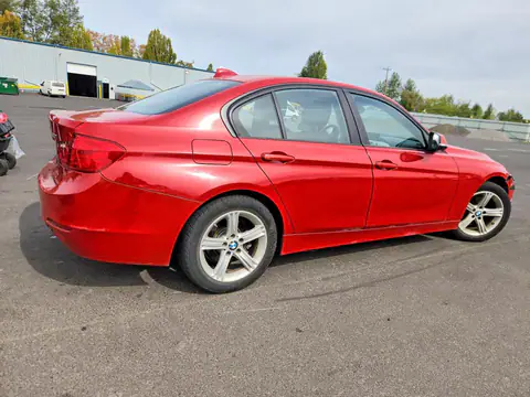 WBA3B1G53FNT05094 — 2015 BMW 320, фото 3 с аукциона Copart 30.09.2026, Передняя часть