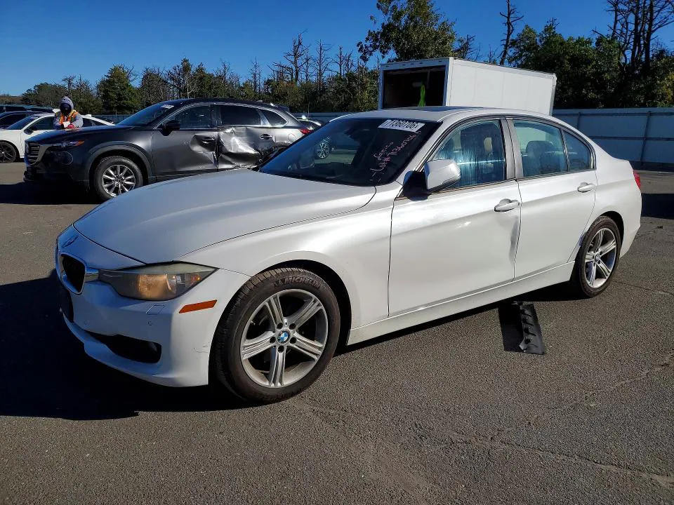 2015 BMW 320 VIN WBA3C3C55FP663235 фото 1