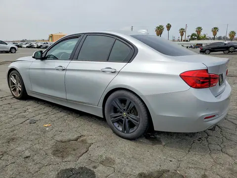 2016 BMW 320 VIN WBA8A9C58GK618643 фото 2