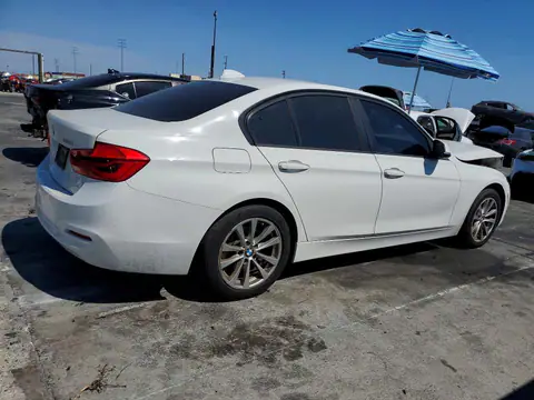 2017 BMW 320 VIN WBA8A9C50HK619917 фото 3