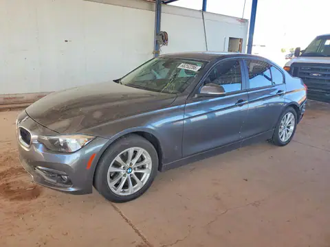 WBA8E1G39HNU17736 — 2017 BMW 320, Задняя часть (Rear End), фото до ремонта