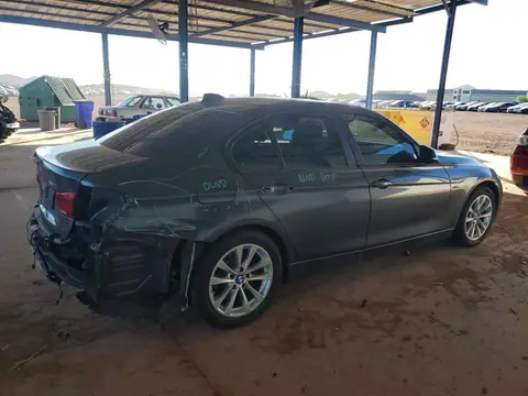 WBA8E1G39HNU17736 — 2017 BMW 320, фото 3 с аукциона Copart 13.10.2026, Задняя часть