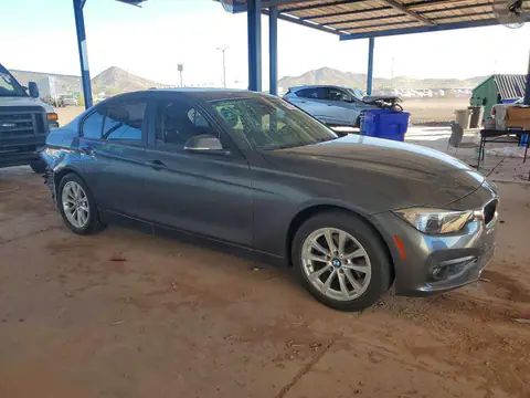 WBA8E1G39HNU17736 — 2017 BMW 320, фото 4 с аукциона Copart 13.10.2026, Задняя часть