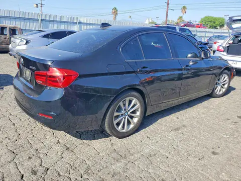 2017 BMW 320 VIN WBA8A9C52HK620177 фото 3