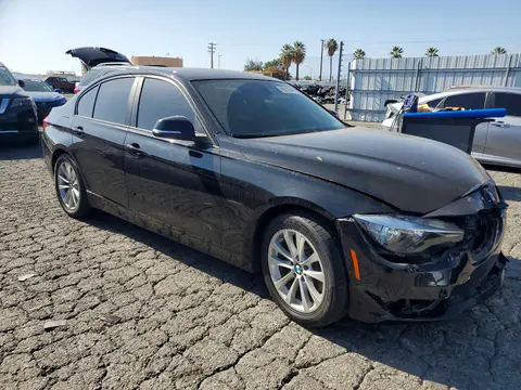2017 BMW 320 VIN WBA8A9C52HK620177 фото 4