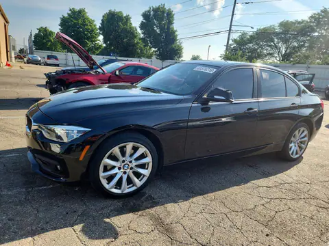 WBA8E5G5XJNU47102 — 2018 BMW 320, Боковая часть (Side), фото до ремонта