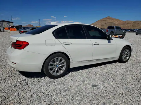 2018 BMW 320 VIN WBA8A9C59JK623132 фото 3
